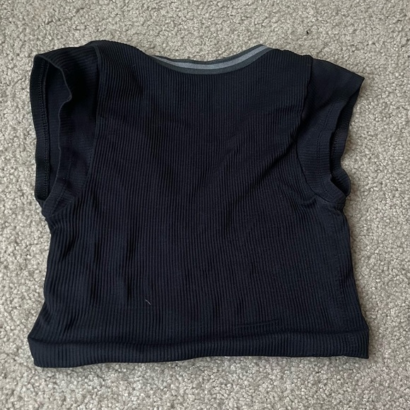 Urban Outfitters out from under go for gold top - Picture 3 of 4